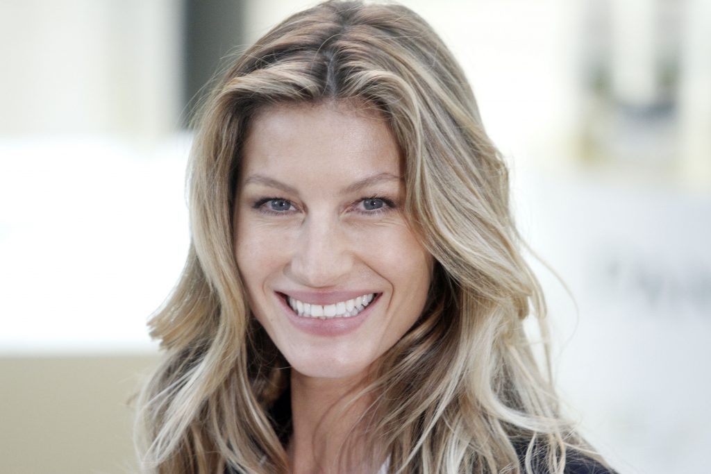 Gisele Bundchen At Cosmetic Store Opening In Brazil