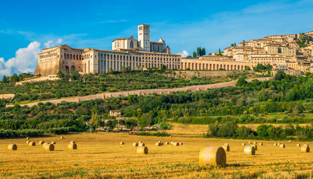 Panoramic,view,of,the,saint,francis,basilica,in,assisi,,in