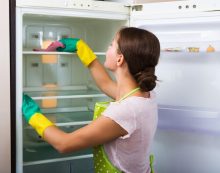 Hűtő takarítása