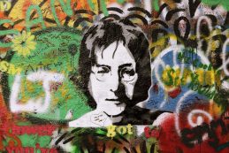 John Lennon, Beatles, graffiti