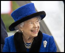 Erzsébet, királynő, kalap, kék