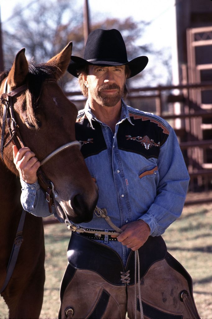 Chuck Norris mint Walkter, a texasi kopó