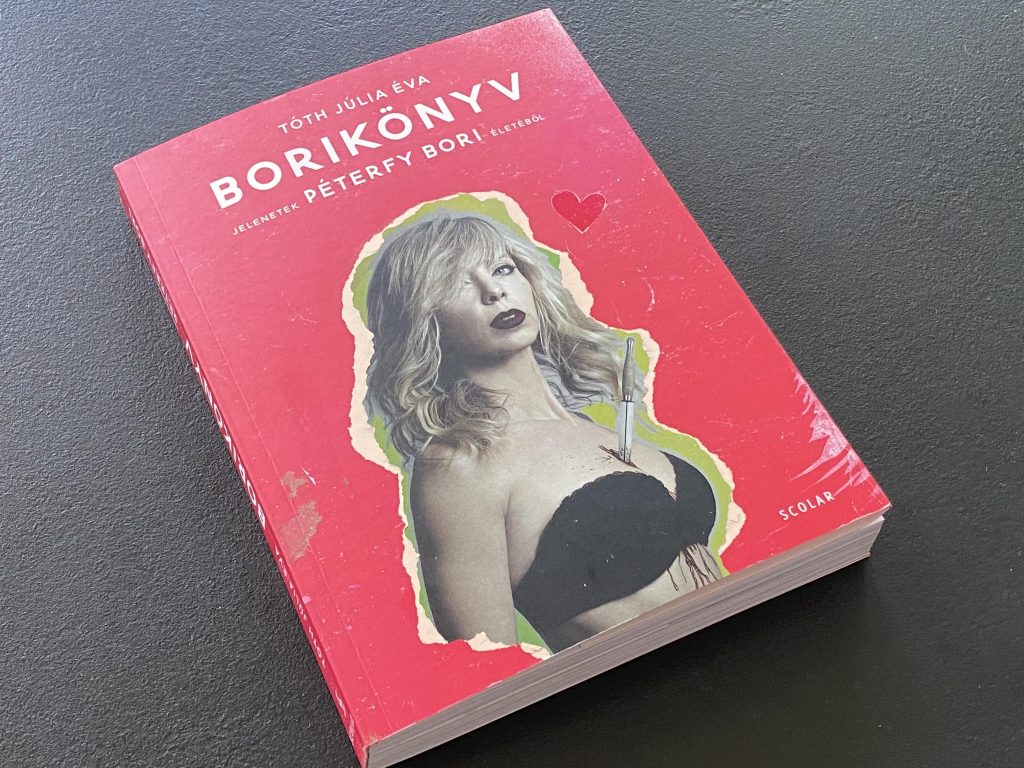 Péterfy Bori, Tóth Júlia Éva, Borikönyv