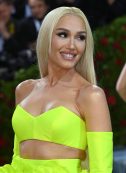 MET-gála, Gwen Stefani, neonsárga