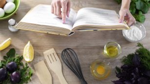 Több magyar sztár is adott ki szakácskönyvet