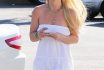 Britney Spears Shows Slim Figure While Sipping Starbucks