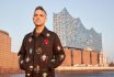 Robbie Williams In The Port Of Hamburg