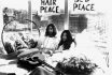 Yoko Ono és John Lennon a nászútjukat azzal töltötték, hogy a szeretet fontosságára hívták fel a figyelmet
