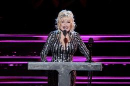 Dolly Parton új lemeze novemberben jelenik meg Amerikában / Kép forrása: Jeff Kravitz / Getty Images
