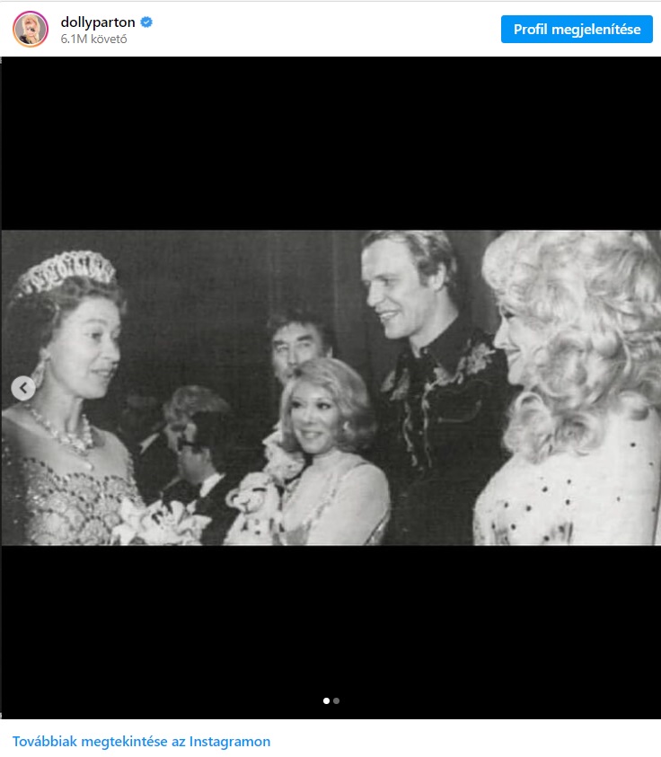 Dolly Parton a '70-es években még Erzsébet királynővel is találkozott! / Kép forrása: Dolly Parton / Instagram