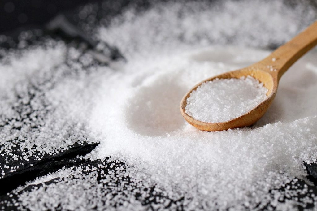 A só csökkentésének számos előnye van, így a vérnyomást is csökkenthetjük általa / Kép forrása: Pixabay