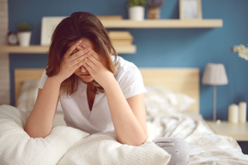 A fejfájás okai közt a fáradtság is szerepelhet, amit sok esetben vashiány okoz