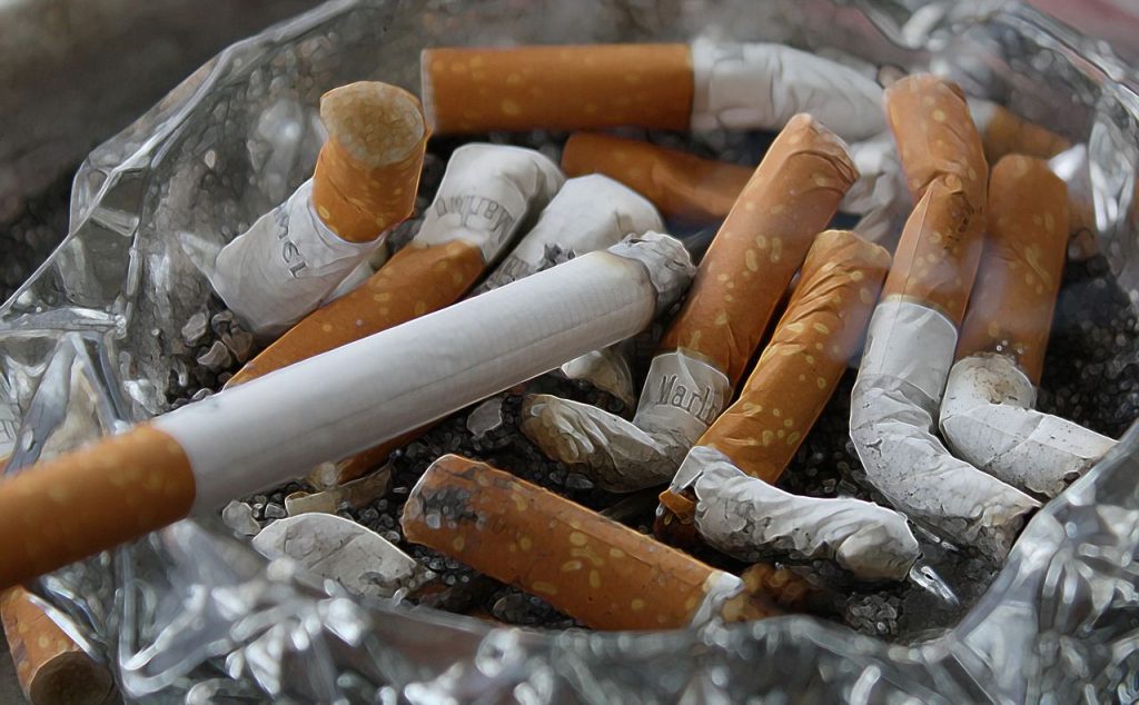 A leszokás a cigarettáról embertpróbáló feladat, de nagyon megéri! / Kép forrása: Pixabay