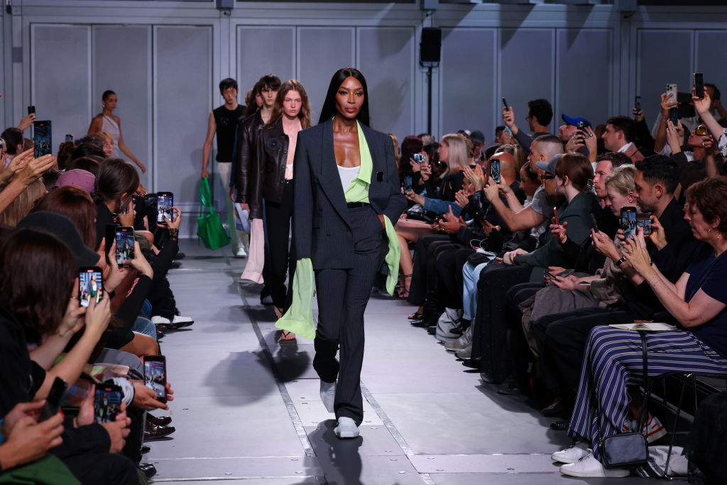 Coperni : Runway Paris Fashion Week Womenswear Spring/summer 2024