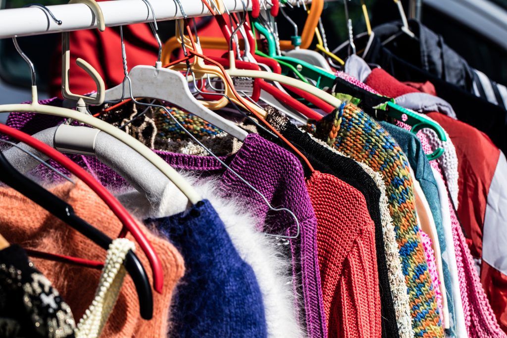 Colorful Women's Sweaters For Second Life At Flea Market