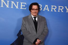 Johnny Depp mellől sokan elfordultak a válása alatt / Kép forrása: Dave Benett / Getty Images