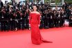 A színésznő tündöklő pirosban érkezett a Cannes-i Filmfesztiválra / Kép forrása: Cindy Ord / Getty Images