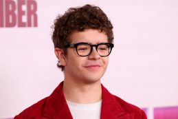 Pedofil ajánlat Gaten Matarazzo