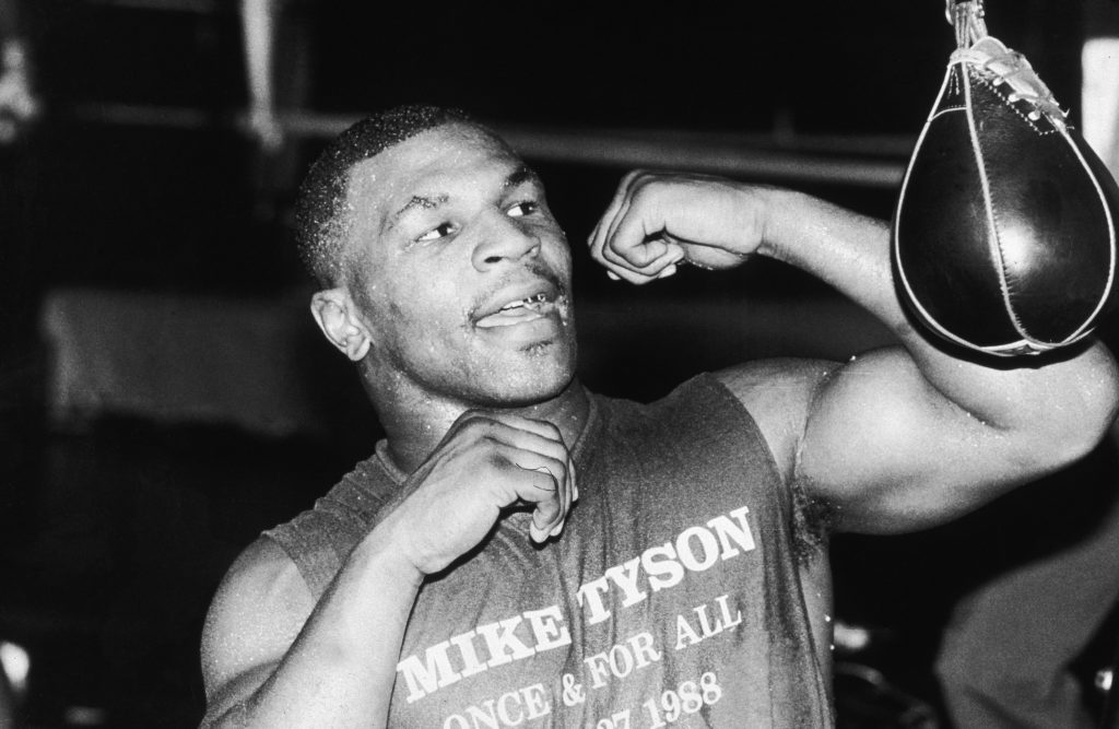 Mike Tyson ellenfelét nem hatja meg az ökölvívó rosszulléte / Kép forrása: William E. Sauro / Getty Images
