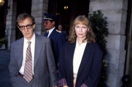 Mia Farrow és Woody Allen viharos múltra tekint vissza / Kép forrása: STILLS / Getty Images