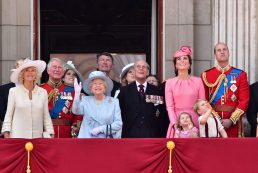 A brit királyi családban az öröklési rendszer nem magától értetődő / Kép forrása: James Devaney / Getty Images