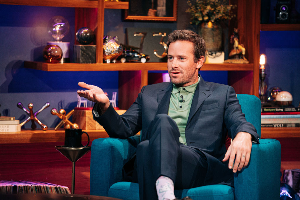 Armie Hammer apja azt akarta, hogy a fia alakítsa őt egy róla szóló botrányfilmben 1 Armie Hammer