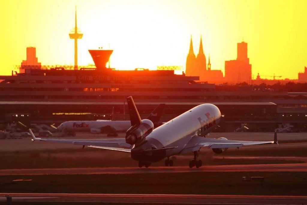 plane spotter 4 sunset