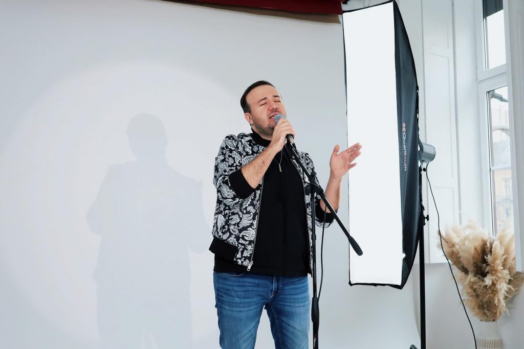 Egy zsákfaluból a reflektorfénybe – Dobai Aty elárulta, hogyan jutott el a csúcsra 2 469835717 18478169311020881 3141826576824497971 N