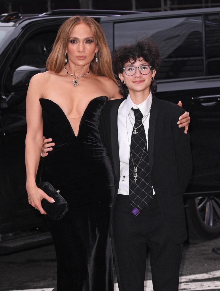 Ők lennének a sztárvilág legjobb anyukái 6 Celebrity Sightings In New York City April 3, 2025
