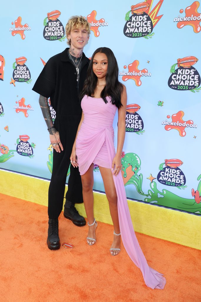 Gyönyörű fiatal nő lett Machine Gun Kelly lányából 1 Machine Gun Kelly