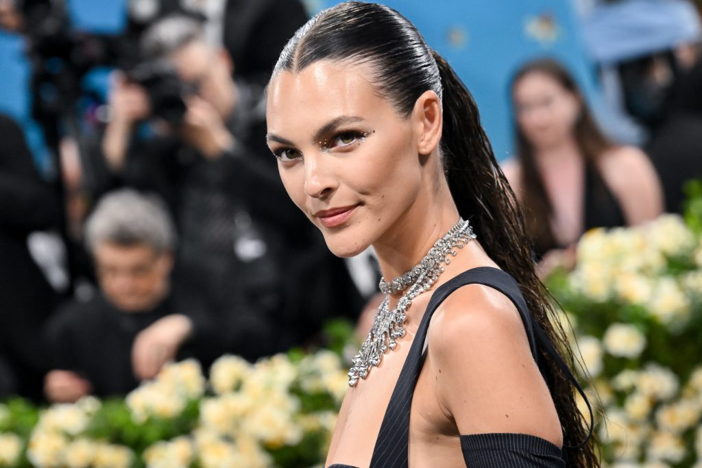 Nem a tökéletesség számít – így gondoskodik magáról Vittoria Ceretti, Leonardo DiCaprio barátnője 2 Vittoria Ceretti