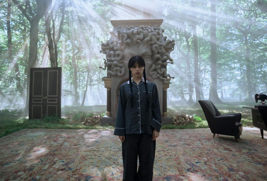„Wednesday”-től az „Usher ház bukásáig”: 6 Netflix-horror sorozat, amit muszáj látnod 1 Horror sorozat