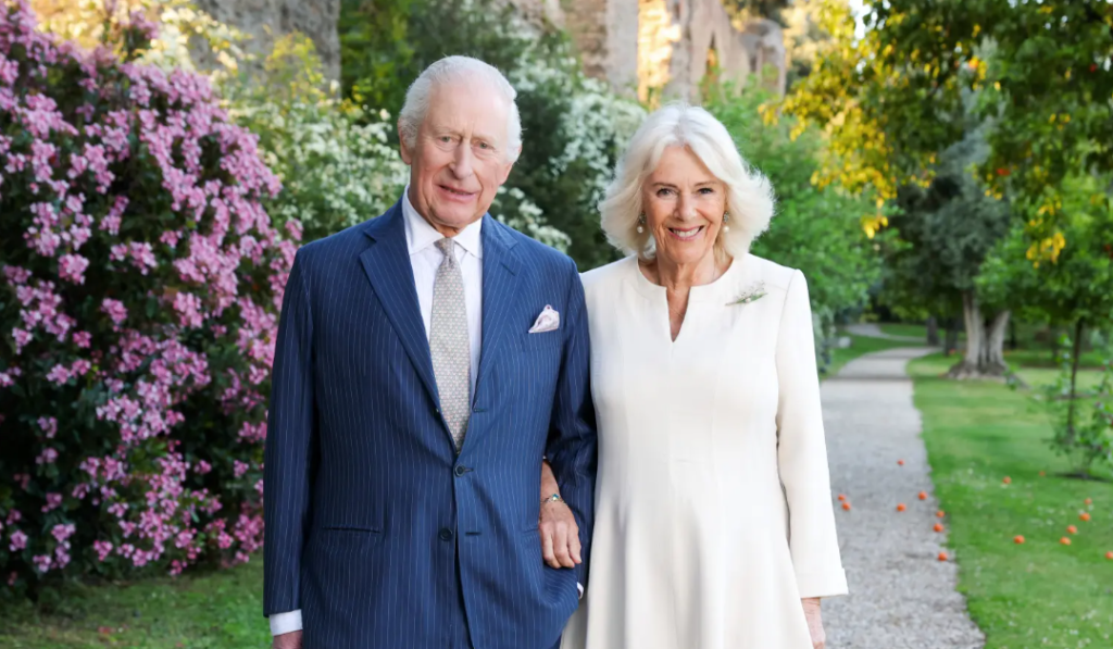 Ez lesz az utolsó? Károly király és Kamilla királyné különleges portréval köszöntik az ünnepeket 1 károly király