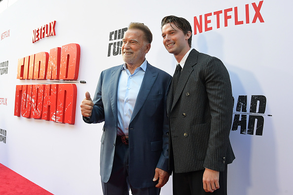 Nézd meg az apját: 7 híres és jóképű férfi, és fiaik – van, aki többre vitte, mint világhírű apja 7 Apa-fia híresség