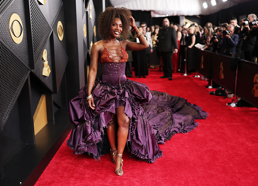 A ’90-es évek visszatértek: a Grammy vörös szőnyegén ez a haj hódított idén 1 90-es éves haj Grammy