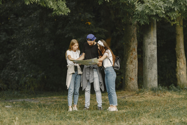 Márk torokfájása nem rontotta el a tervezett kirándulást, sőt, közelebb hozta egymáshoz a barátokat!