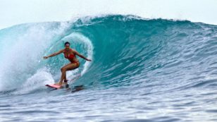 Bódi Sylvi a szörf szerelmese / Kép forrása: Bódi Sylvi