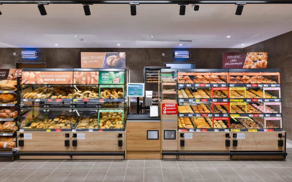 Jó döntés már 35 éve - vásárolj a SPAR-ban, és nyerj egy álomlakást! (X) 1 Spar péksüteményes pult