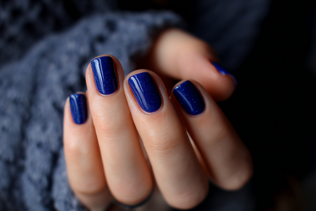 Az óceán manikűr lesz a nyár legmenőbb trendje 1 kék manikűr köröm