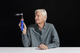 David Vintiner Dyson 7657